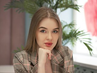 Live private real AnnyLind