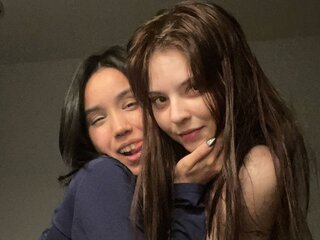 Videos video jasmin DebAndCaitlin
